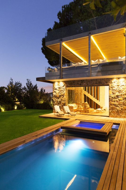 Exterior Light Repair in Denver County, CO